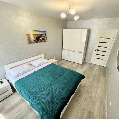 Apartment In Center Premium Ivano-Frankivsk Exterior photo